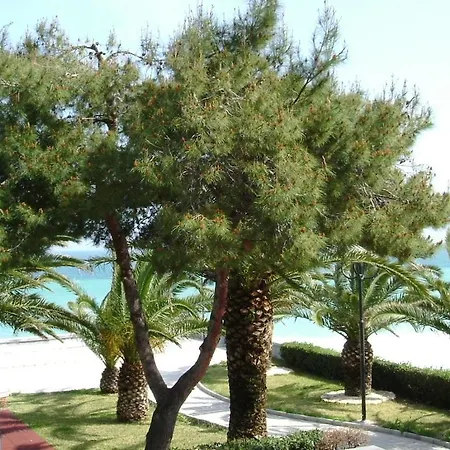 Taormina House